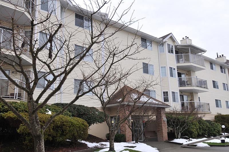 Photo 2: Photos: 305 22611 116 Avenue in Maple Ridge: East Central Condo for sale in "ROSEWOOD COURT" : MLS®# R2428229