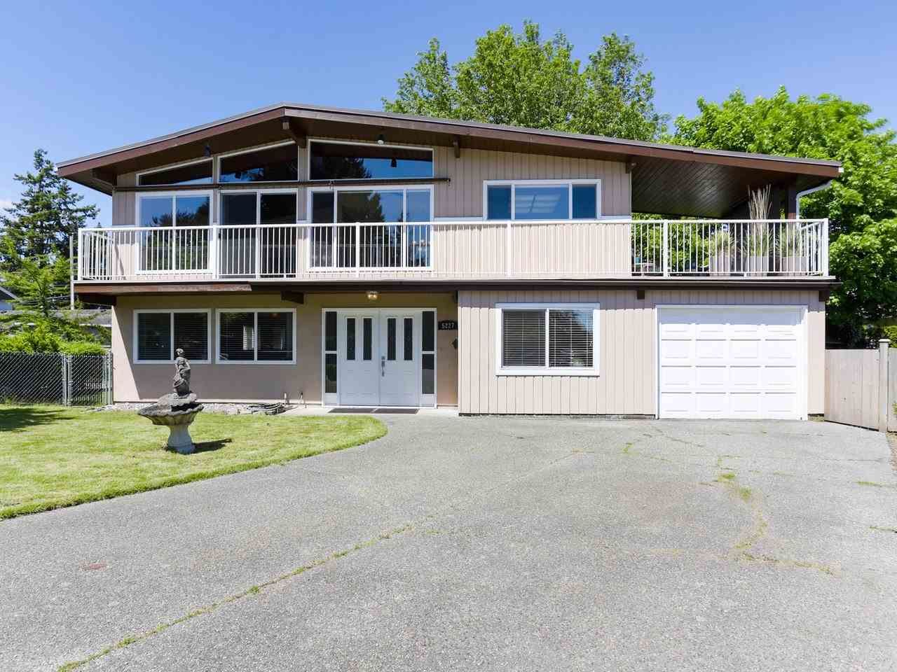 Main Photo: 5227 WALNUT PLACE in Delta: Hawthorne House for sale (Ladner)  : MLS®# R2456249
