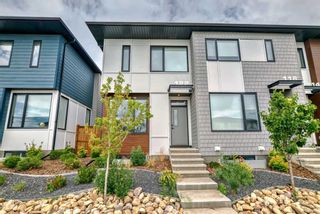 Photo 4: 122 Homestead Boulevard NE in Calgary: C-686 Row/Townhouse for sale : MLS®# A2145858
