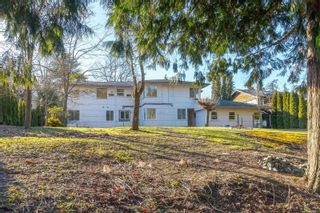 Photo 41: 588 Normandy Ave in Saanich: SW Royal Oak House for sale (Saanich West)  : MLS®# 894943