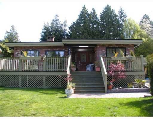 Main Photo: 572 ENGLISH BLUFF Road in Tsawwassen: Pebble Hill House for sale : MLS®# V643799