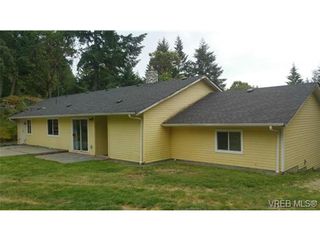 Photo 2: 1545 Millstream Rd in VICTORIA: Hi Western Highlands House for sale (Highlands)  : MLS®# 733069