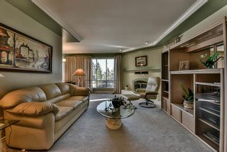 Photo 5: 15120 SPENSER Court in Surrey: Bear Creek Green Timbers House for sale : MLS®# R2130715