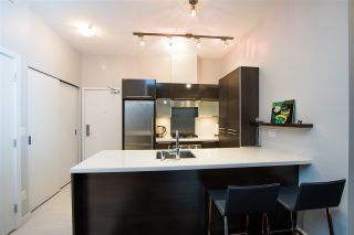 Photo 9: 305 1252 HORNBY Street in Vancouver: Downtown VW Condo for sale in "PURE" (Vancouver West)  : MLS®# R2498958