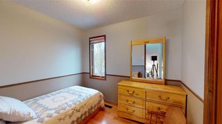 Photo 32: 19 English Place in Winnipeg: House for sale : MLS®# 202409823