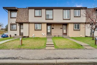 Main Photo: 41 2727 RUNDLESON Road N in Calgary: Rundle Row/Townhouse for sale : MLS®# A2132357
