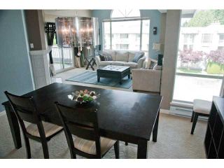 Photo 2: 304 19121 FORD Road in Pitt Meadows: Central Meadows Condo for sale in "EDGEFORD" : MLS®# V1007728