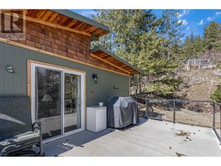 Photo 13: 6333 Forest Hill Drive in Peachland: House for sale : MLS®# 10307076