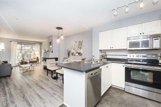 Photo 5: 202 2815 YEW Street in Vancouver: Kitsilano Condo for sale (Vancouver West)  : MLS®# R2255235