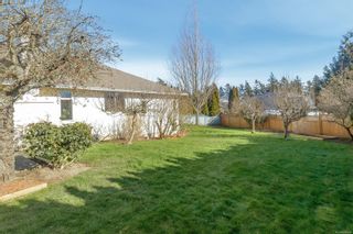 Photo 37: 2329 Hollyhill Pl in Saanich: SE Arbutus House for sale (Saanich East)  : MLS®# 895474
