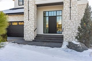 Photo 3: 518 Bower Boulevard in Winnipeg: Tuxedo Residential for sale (1E)  : MLS®# 202310013