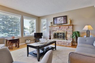 Photo 4: 880 Edgemont Road NW in Calgary: Edgemont Detached for sale : MLS®# A1244524