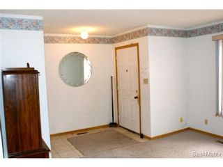 Photo 10: 1301 KING Street in Regina: Washington Park Single Family Dwelling for sale (Regina Area 03)  : MLS®# 528872