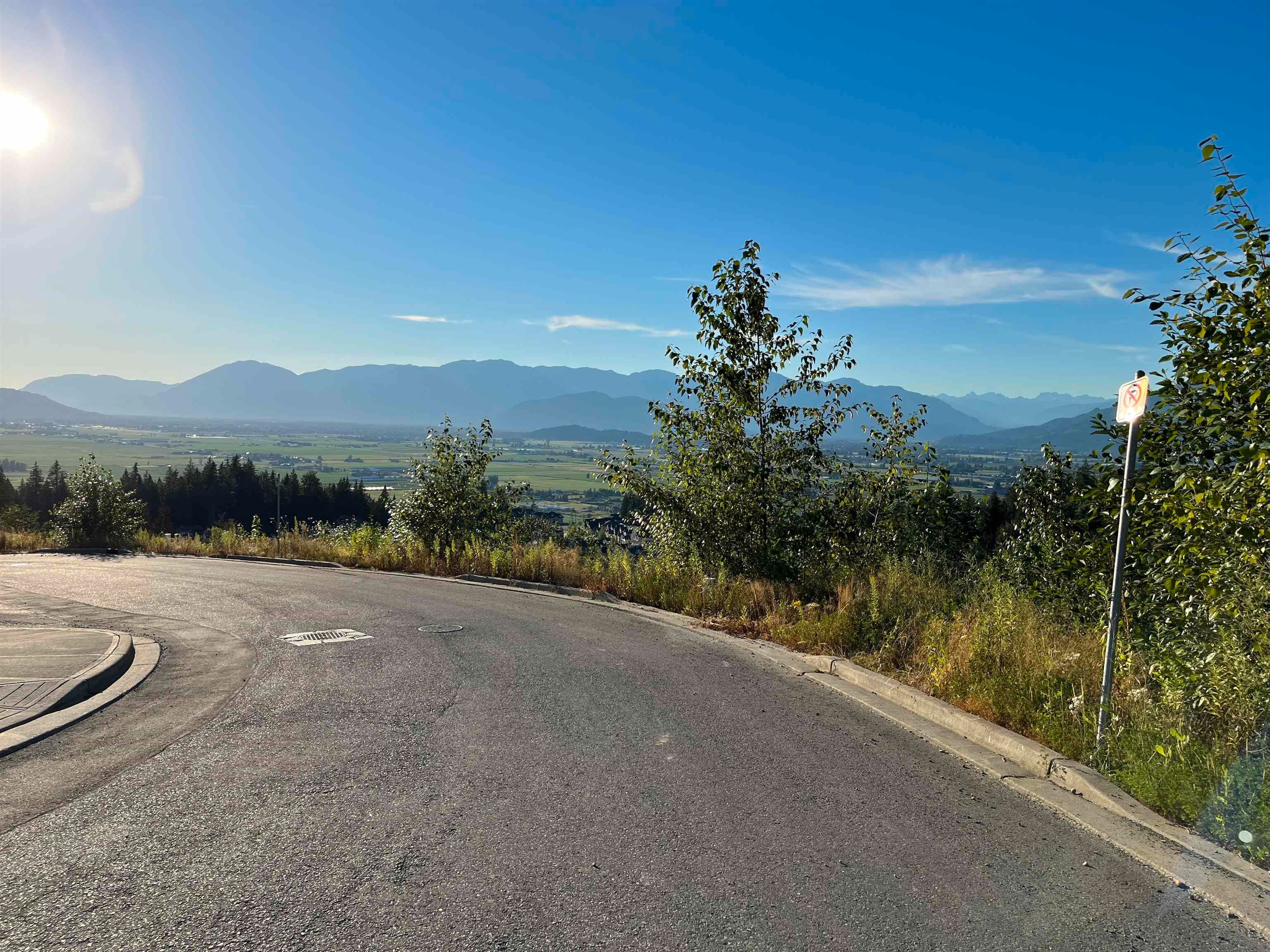 Main Photo: 50533 KINGSTON Drive in Chilliwack: Eastern Hillsides Land for sale in "Highland Springs" : MLS®# R2714745
