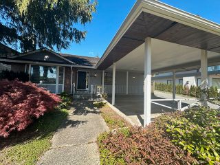 Main Photo: 2229 Kings Avenue in West Vancouver: Dundarave House for rent