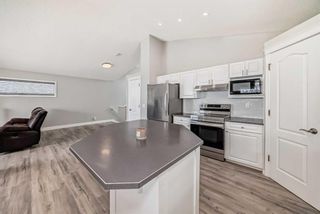 Photo 9: 1310 SOMERSIDE Drive SW in Calgary: Somerset Detached for sale : MLS®# A2124080