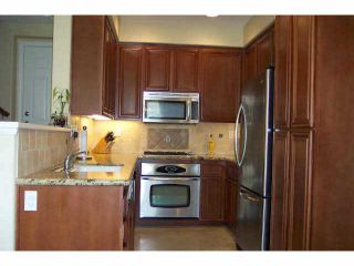 Photo 9: SAN MARCOS Residential for sale : 3 bedrooms : 972 Pearleaf Ct