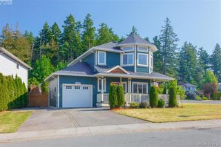 Photo 2: 3439 Pattison Way in VICTORIA: Co Triangle House for sale (Colwood)  : MLS®# 816044