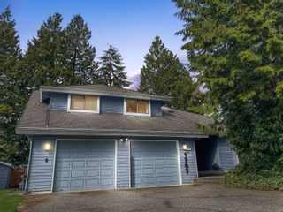 Photo 1: 1787 AMBLE GREENE Drive in Surrey: Crescent Bch Ocean Pk. House for sale in "Amble Greene" (South Surrey White Rock)  : MLS®# R2675822