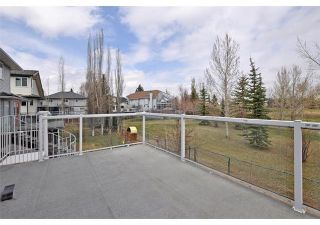 Photo 25: 30 Douglas Woods Way SE in Calgary: Douglasdale/Glen Detached for sale : MLS®# A1227312