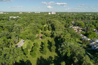 Photo 32: 62 Armstrong Avenue in Winnipeg: Scotia Heights Residential for sale (4D)  : MLS®# 202215763