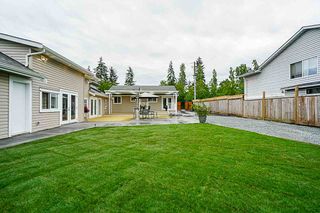 Photo 7: 19269 PARK ROAD in Pitt Meadows: Mid Meadows House for sale : MLS®# R2301920