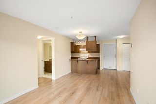 Photo 11: 107 33960 OLD YALE Road in Abbotsford: Central Abbotsford Condo for sale : MLS®# R2628262