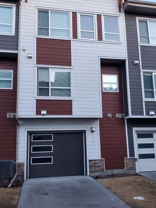 Photo 1: 122 Harvest Hills Common NE in Calgary: Harvest Hills Row/Townhouse for sale : MLS®# A2021555