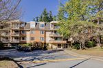 Main Photo: 312 1720 SOUTHMERE Crescent in Surrey: Sunnyside Park Surrey Condo for sale in "Capstan Way" (South Surrey White Rock)  : MLS®# R2861279