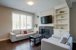 Photo 3: 1 4628 17 Avenue NW in Calgary: Montgomery Row/Townhouse for sale : MLS®# A1222320