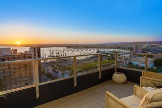 Main Photo: DOWNTOWN Condo for sale : 3 bedrooms : 1325 Pacific Hwy #1607 in San Diego