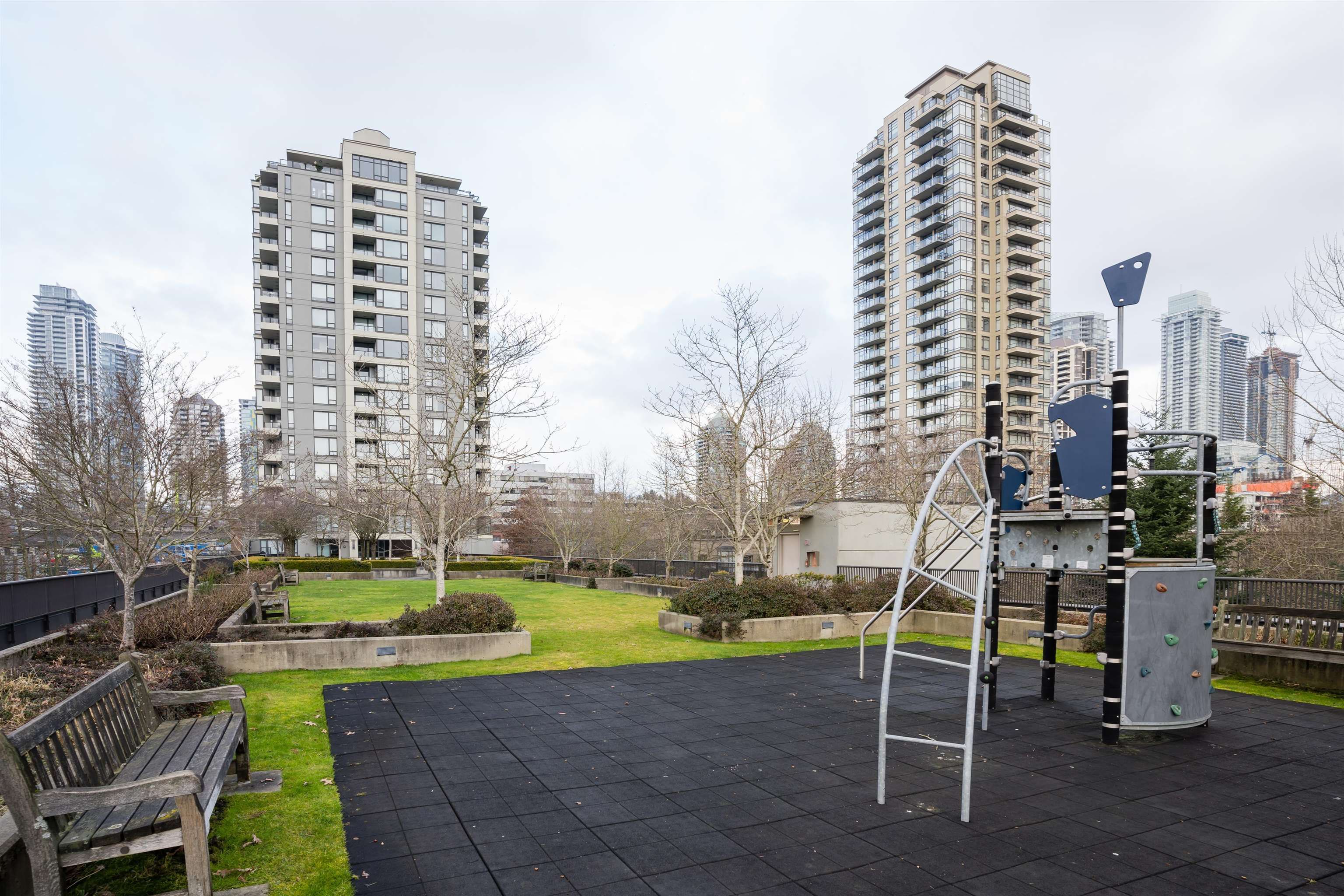 Photo 11: Photos: 1805 4182 DAWSON STREET in Burnaby: Brentwood Park Condo for sale (Burnaby North)  : MLS®# R2667648