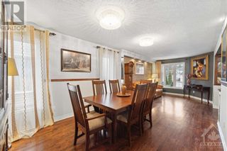 Photo 9: 32 NORTOBA CRESCENT in Ottawa: House for sale : MLS®# 1382940