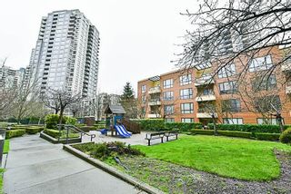 Photo 30: 408 3583 CROWLEY Drive in Vancouver: Collingwood VE Condo for sale in "AMBERLEY" (Vancouver East)  : MLS®# R2738484