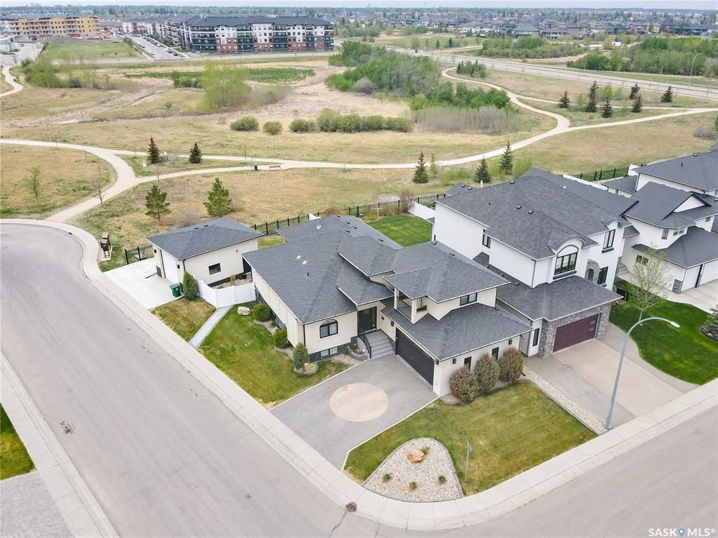 Main Photo: 327 Hastings Lane in Saskatoon: Rosewood Residential for sale : MLS®# SK928862