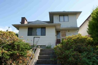 Main Photo: 238 E 20TH Avenue in Vancouver: Main House for sale (Vancouver East)  : MLS®# R2796184