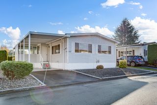 Photo 3: 117 2303 CRANLEY Drive in Surrey: King George Corridor Manufactured Home for sale in "Sunnyside Estates" (South Surrey White Rock)  : MLS®# R2738866