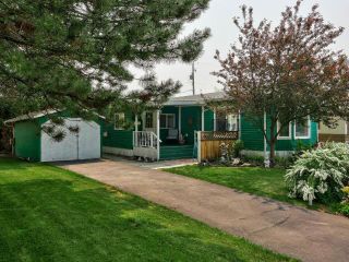 Photo 1: 30 2400 OAKDALE Way in Kamloops: Westsyde Manufactured Home/Prefab for sale : MLS®# 172943