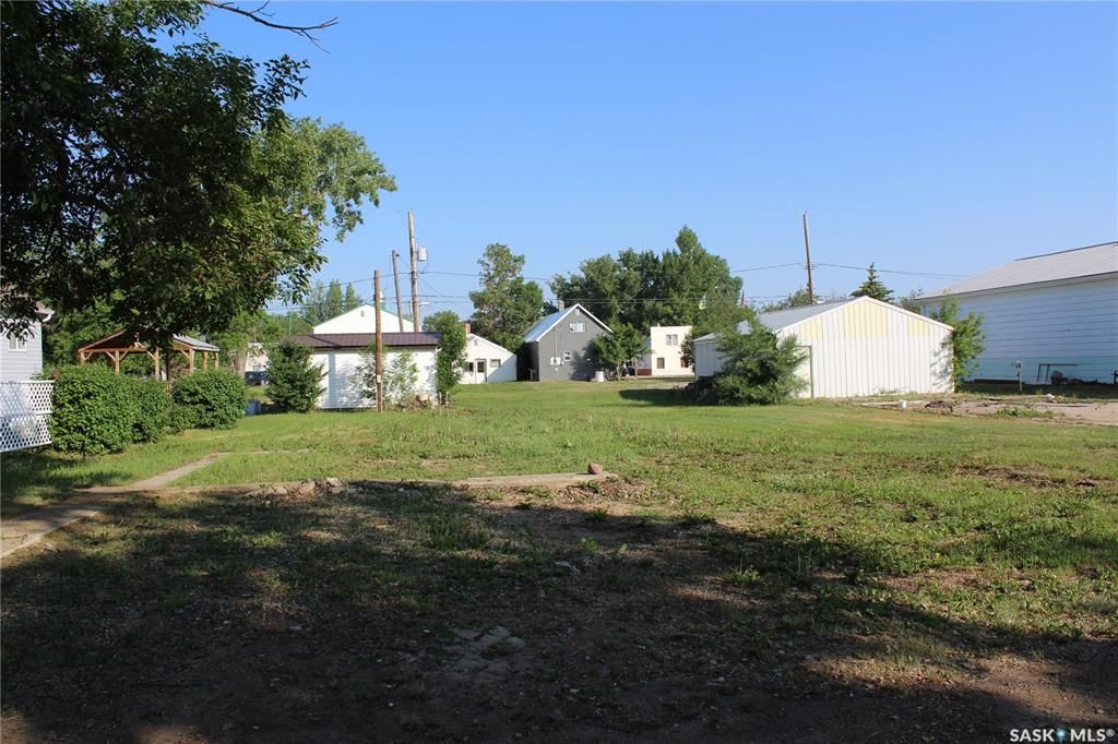 Main Photo: 209 Mainprize Street in Midale: Lot/Land for sale : MLS®# SK926319