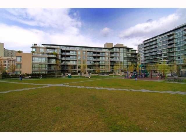 Main Photo: 110 750 W 12TH Avenue in Vancouver: Fairview VW Condo for sale (Vancouver West)  : MLS®# V816970