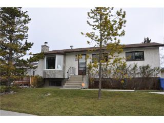 Photo 1: 204 Frontenac Avenue: Turner Valley House for sale : MLS®# C4078819