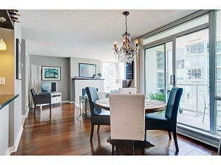 Photo 2: # 1105 1077 MARINASIDE CR in Vancouver: Yaletown Condo for sale (Vancouver West)  : MLS®# V1007322