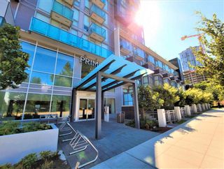 Photo 1: 2805 13438 CENTRAL Avenue in Surrey: Whalley Condo for sale in "Prime on the Plaza" (North Surrey)  : MLS®# R2742080