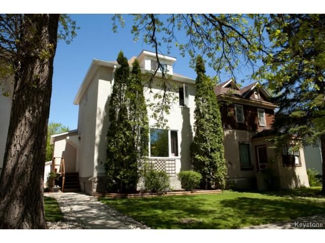 Main Photo: 391 Dubuc Street in WINNIPEG: St Boniface Residential for sale (South East Winnipeg)  : MLS®# 1406279