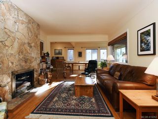 Photo 3: 757 Monterey Ave in VICTORIA: OB South Oak Bay House for sale (Oak Bay)  : MLS®# 829770