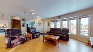 Photo 5: 11027 169 Ave in Edmonton: House for sale : MLS®# E4285293