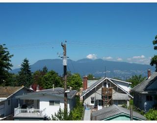 Photo 9: 4085 W 11TH Avenue in Vancouver: Point Grey House for sale (Vancouver West)  : MLS®# V723209