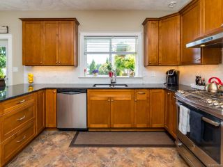 Photo 16: 2342 Suffolk Cres in COURTENAY: CV Crown Isle House for sale (Comox Valley)  : MLS®# 761309