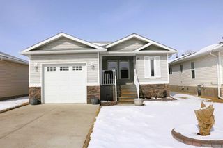 Main Photo: 24 Baywood Place: Sylvan Lake Detached for sale : MLS®# A2118178