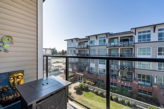 Photo 18: 414 6438 195A Street in Surrey: Cloverdale BC Condo for sale in "Yale Bloc 2" (Cloverdale)  : MLS®# R2760826